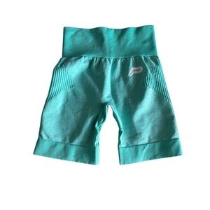 ADAPT Pursue Fitness NWT Seamless Shorts Aqua Teal Size: XS